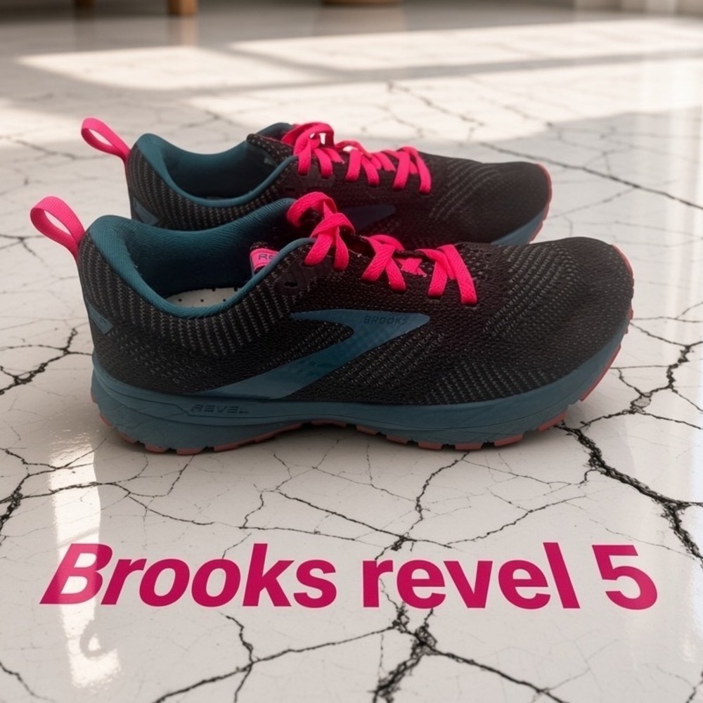 Brooks Revel 5 Womens Running Shoes Black Teal Pink 1203611B067 Size 8.5